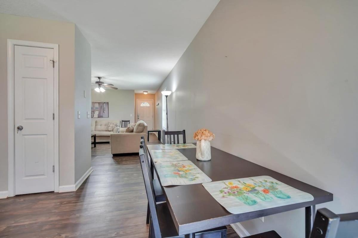 Cozy And Contemporary Villa 1 Mile From Gsu Statesboro Exterior photo